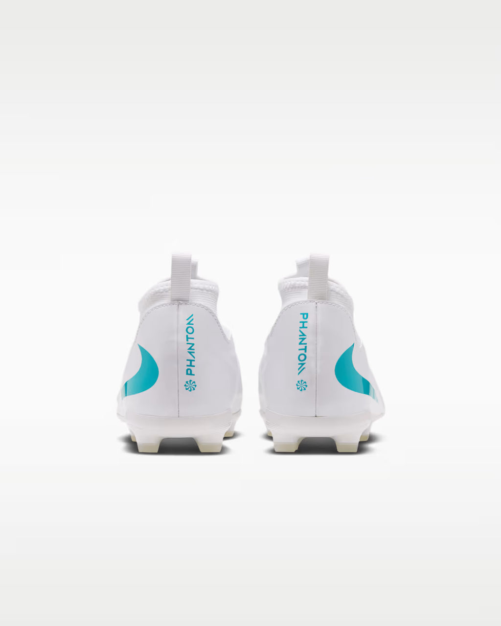 Nike Jr. Phantom 6 High Academy