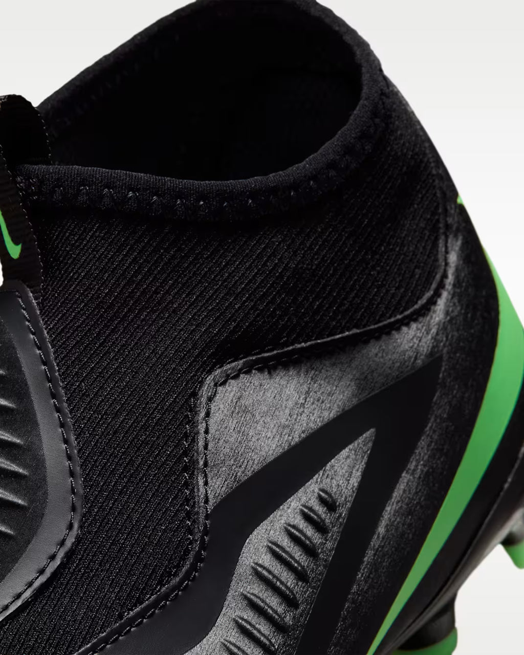 Nike Jr. Phantom 6 High Academy FG/MG
