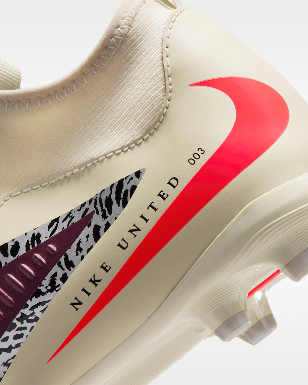 Nike United Jr. Phantom 6 High Academy