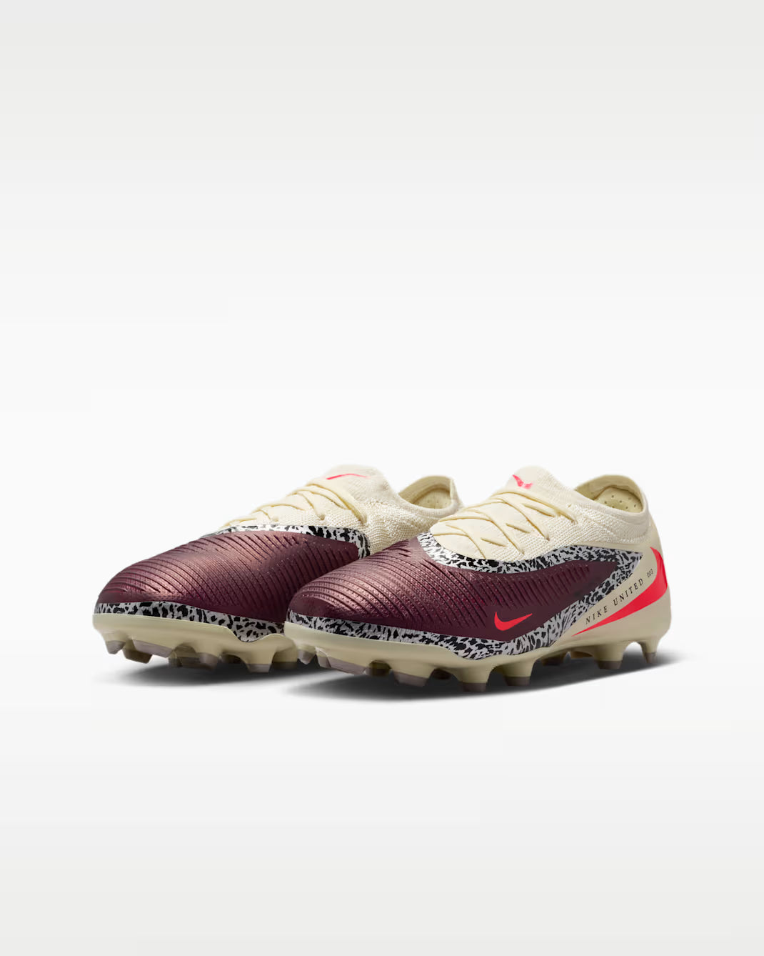 Nike United Jr. Phantom 6 Low Pro FG/MG