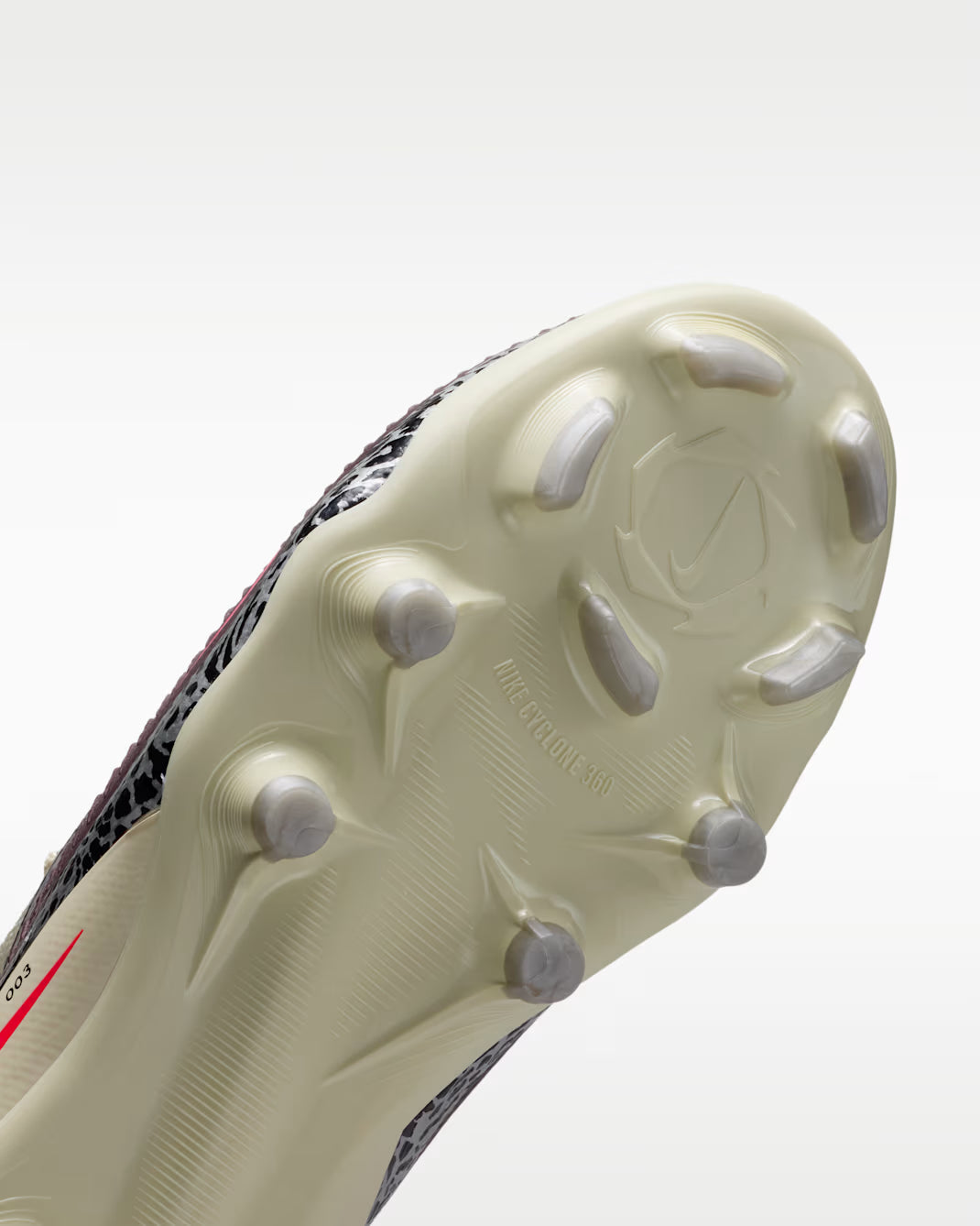 Nike United Jr. Phantom 6 Low Pro FG/MG