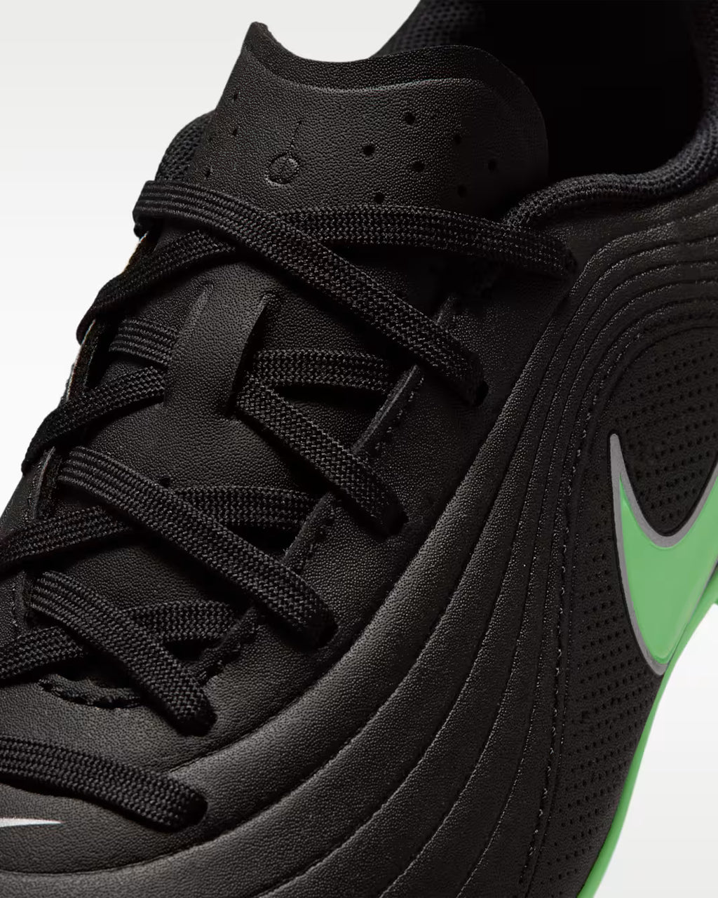 Nike Jr. Tiempo Maestro Club FG/MG