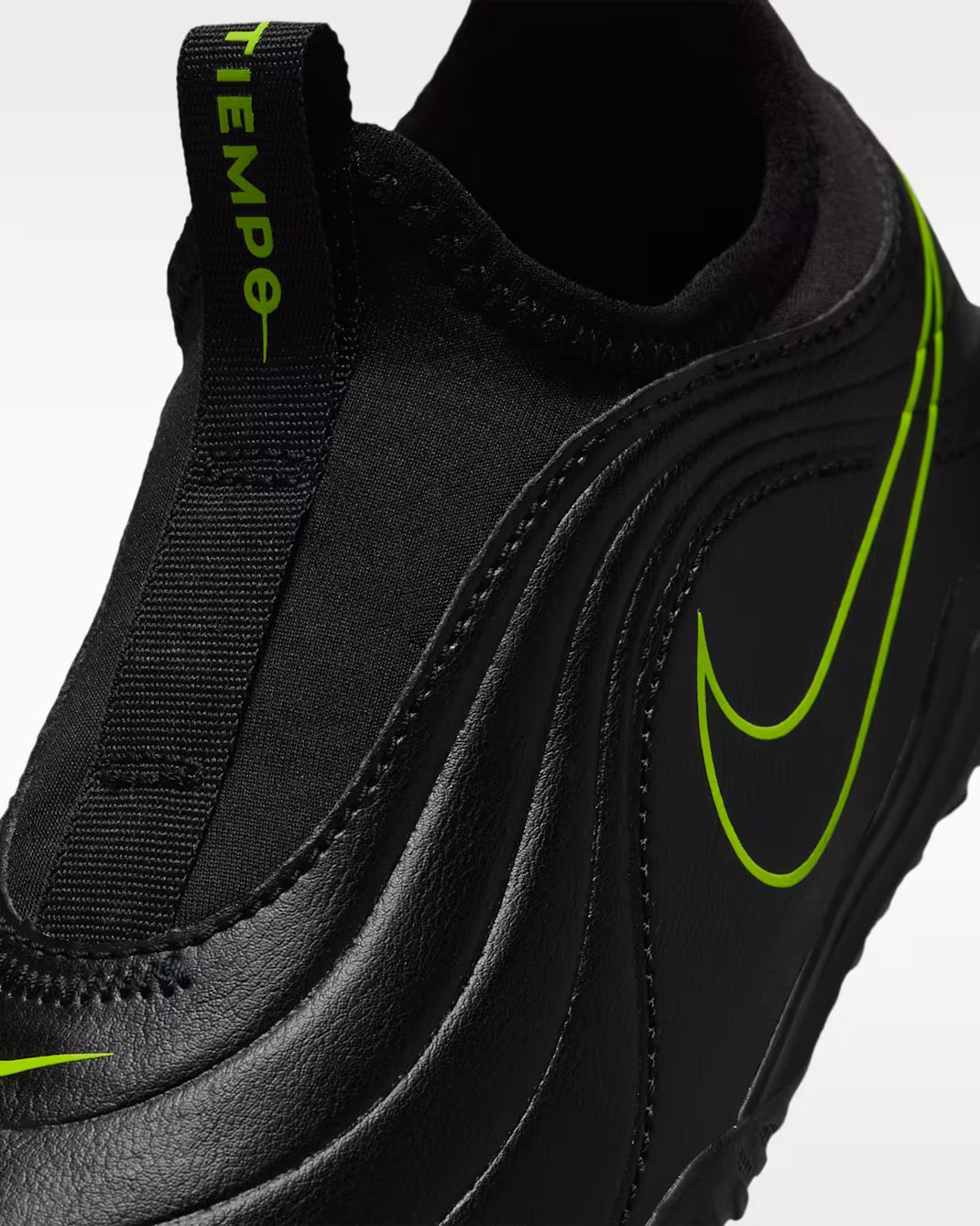 Nike Jr. Tiempo Maestro Flex