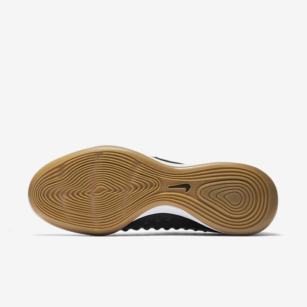 Nike Magista Opus II IC