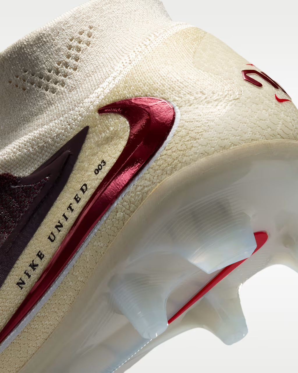 Nike United Phantom 6 High Elite FG