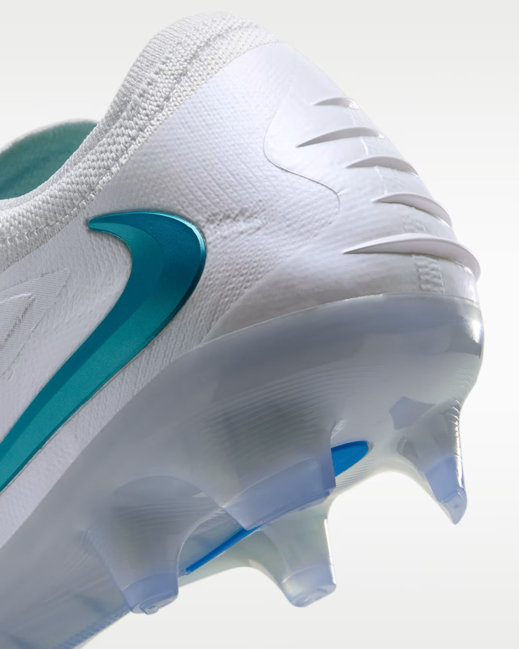 Nike Phantom 6 Low Elite FG