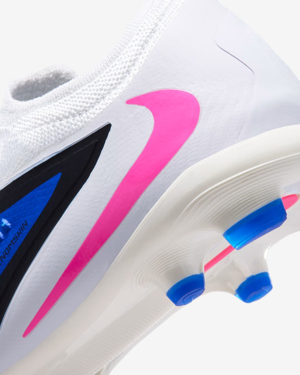 Nike Jr. Phantom 6 Low Pro FG/MG